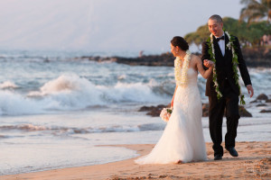 Wedding Couple Crashing Waves Wailea Beach